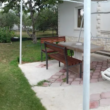 Apartman Ivo 아파트 *